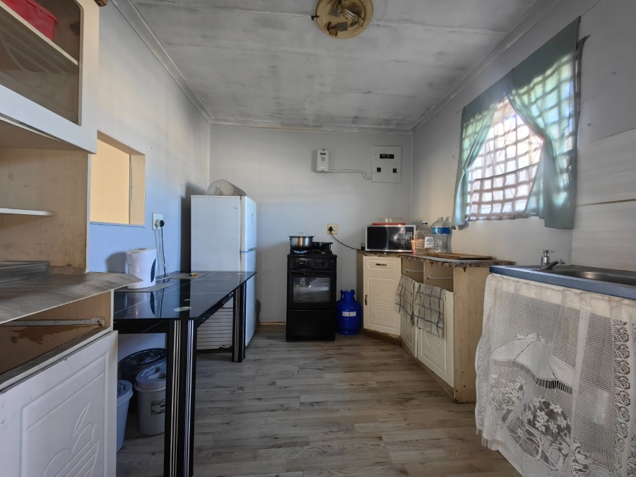 3 Bedroom Property for Sale in Lentegeur Western Cape